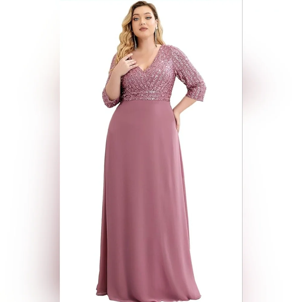green emerald velvet dress Amazon.com: Ever-Pretty Empire Waist Formal Dress for Women V-Neck Chiffon  Mother of the Bride Dresses Wedding Guest Gown Black US4 : Clothing, Shoes  & Jewelry main image 0